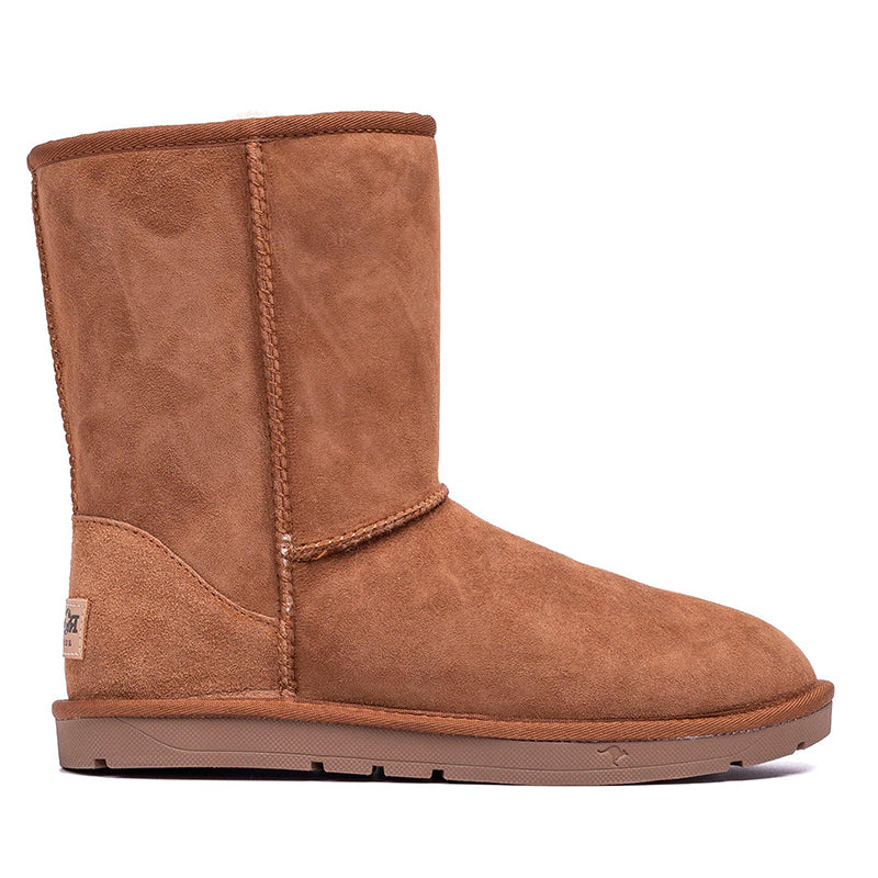 Roozee UGG Roozee Short Classic Boots in chestnut color, featuring soft sheepskin lining and suede exterior for women.