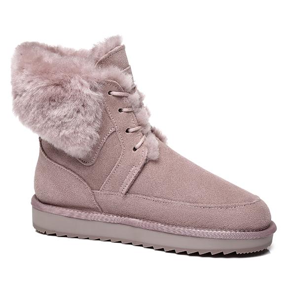 EverUgg winter fashion lace-up boots for women with fur lining and rugged rubber soles, stylish and warm for cold weather.